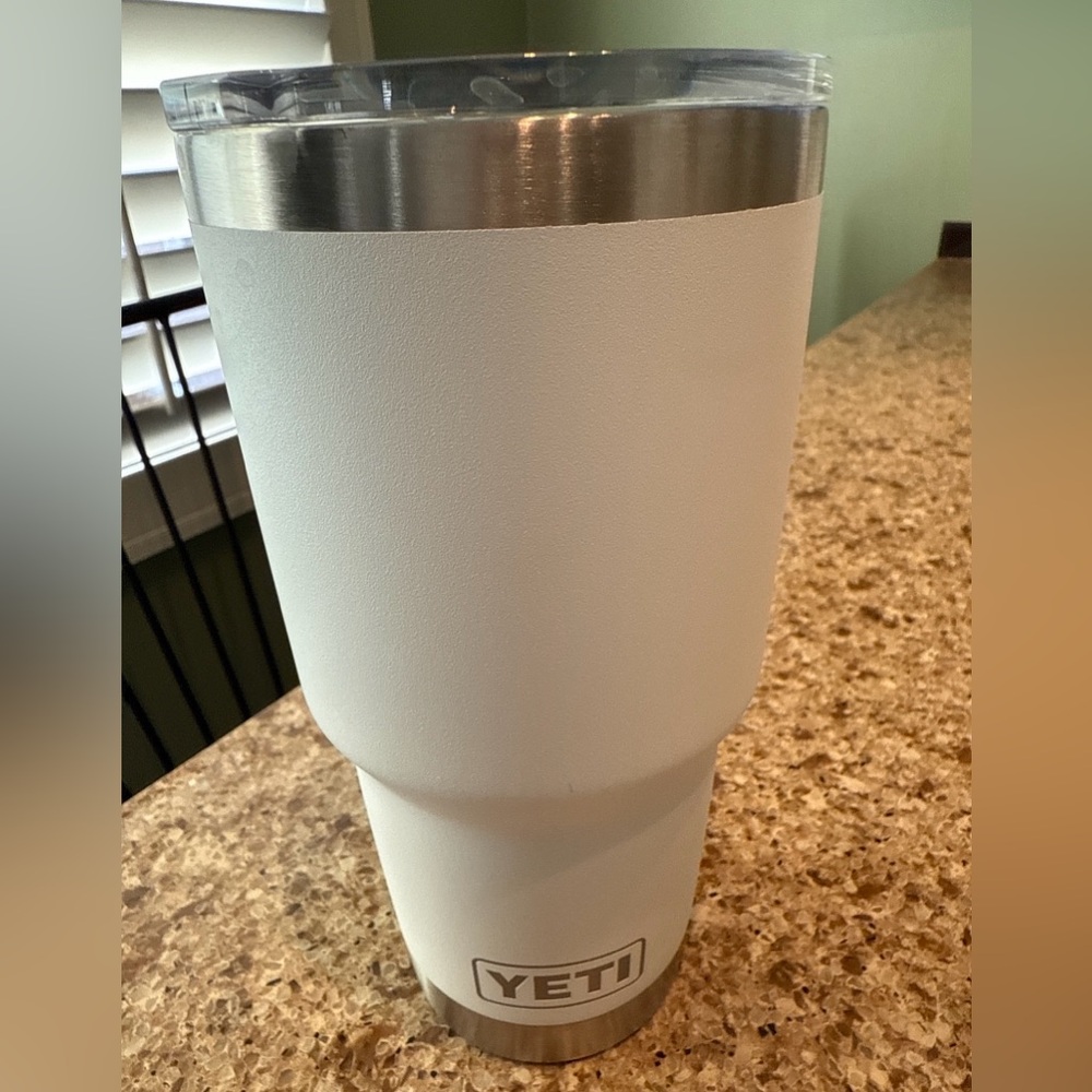 Yeti 30 oz Stainless Steel AIG Rambler Tumbler - White